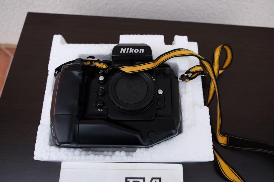 超美品 NIKON F4S MB-21 説明書付 純正ボディキャップ付 Y800+spbgp44.ru