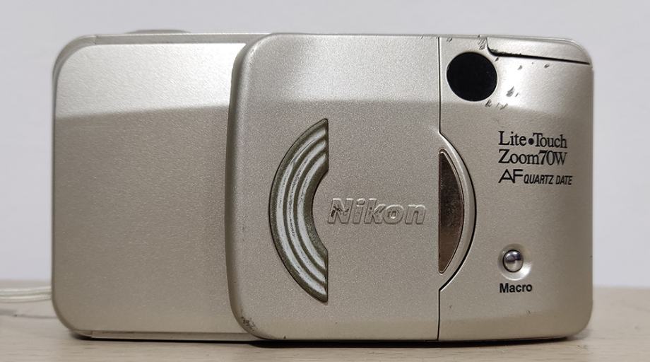 Nikon Lite Touch Zoom 70W AF 28-70 mm