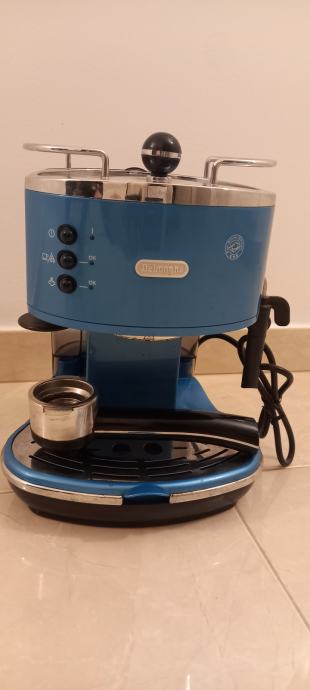 DeLonghi aparat za kavu