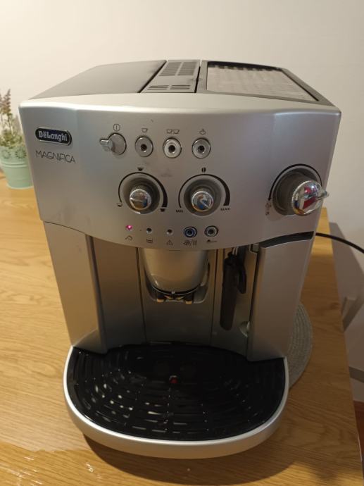 Delonghi Magnifica