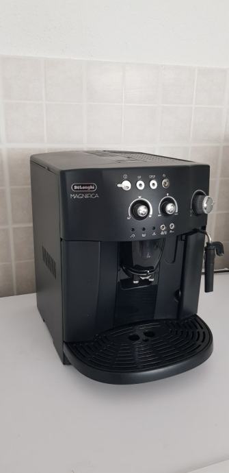 Delonghi Magnifica Esam 4000.B