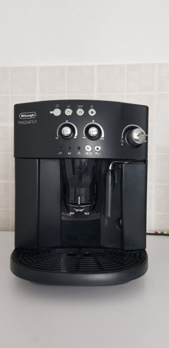 Delonghi Magnifica Esam 4000.B