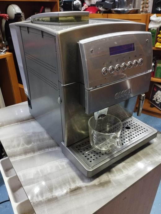 Gaggia Titanium aparat za kavu automatski