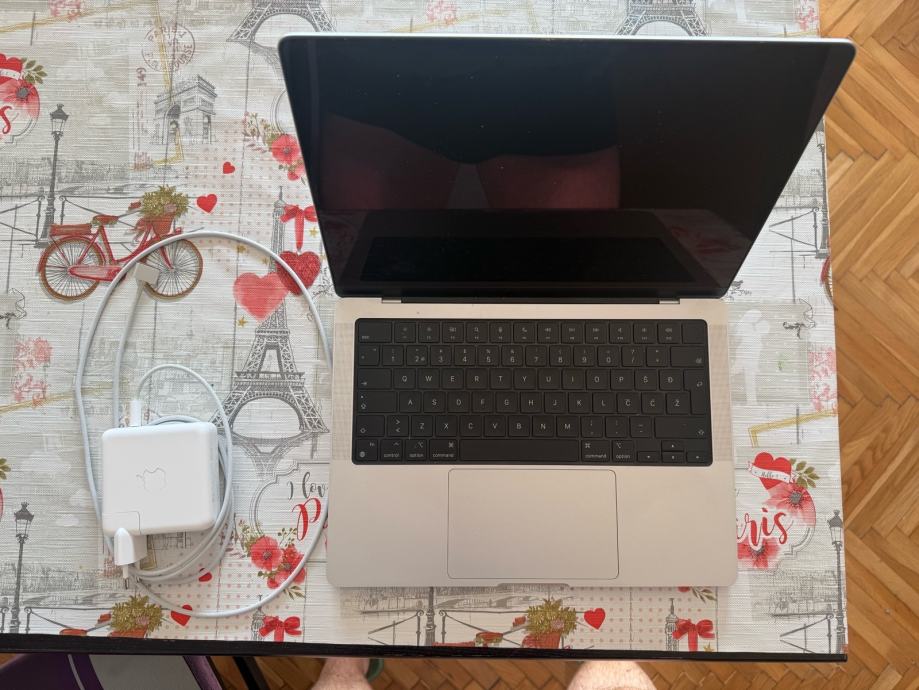 Macbook Pro 14 M1 Pro 16GB RAM 1TB NVMe