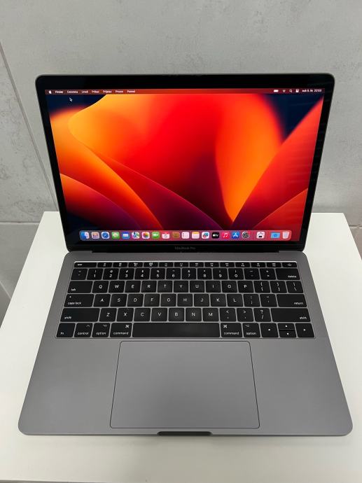 Macbook pro i7 2018