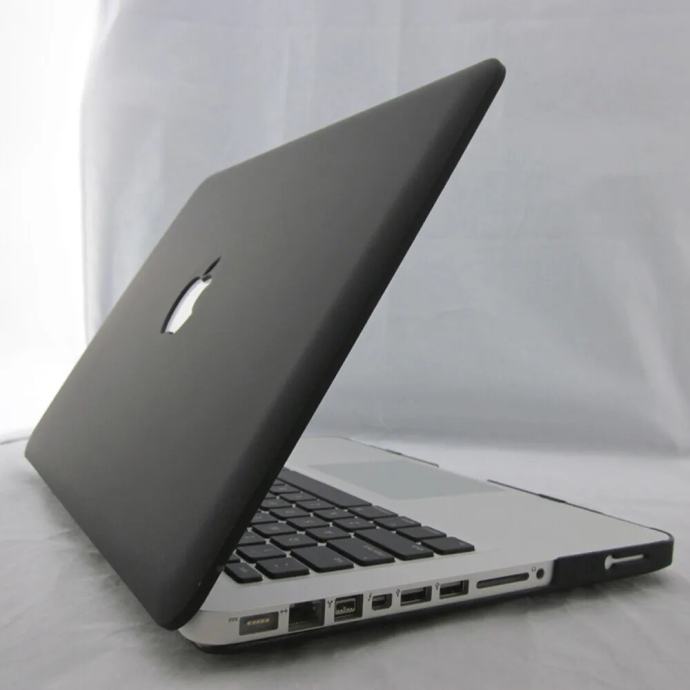 Zastitni case Macbook maska clear black crni i mat