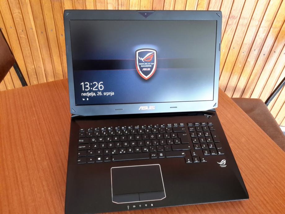 Asus g750jz не включается