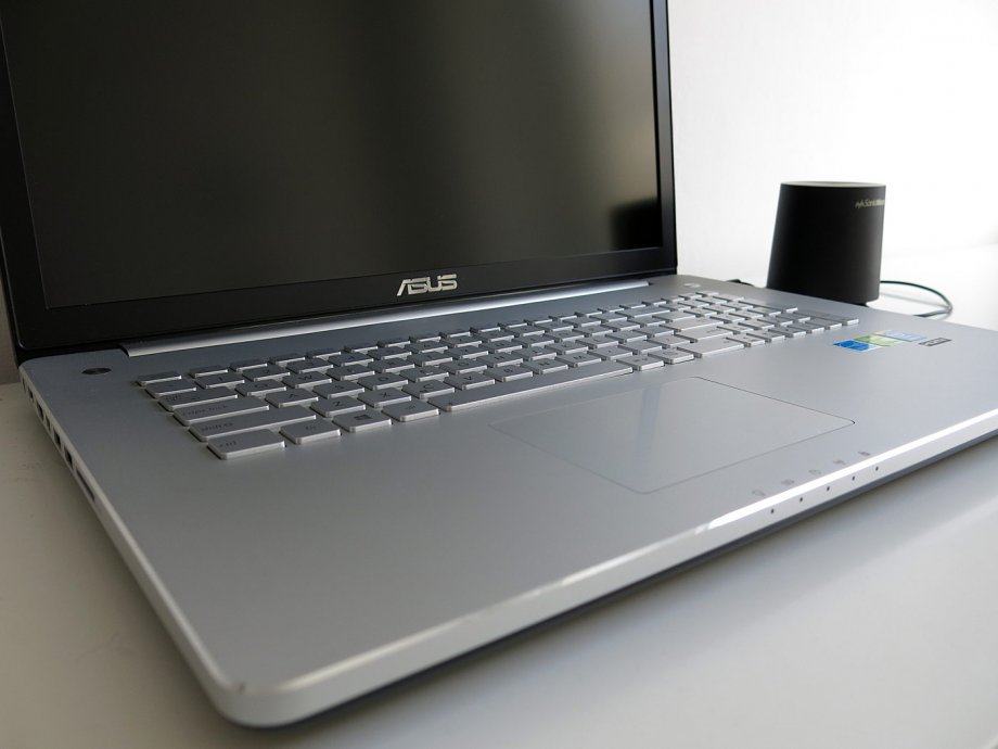 Asus N750J Gaming/Multimedia laptop