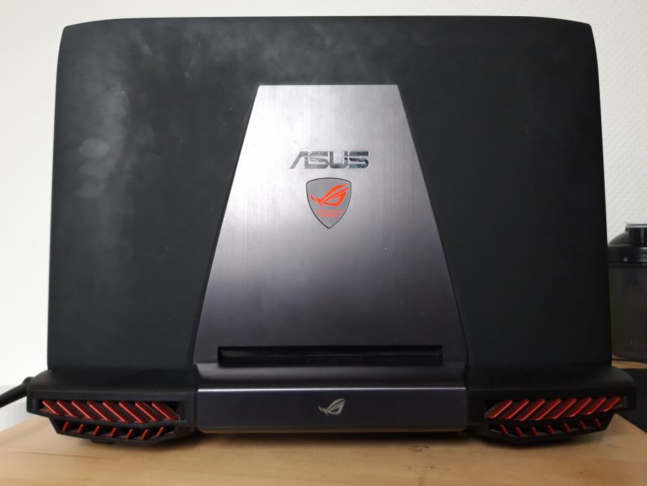 Asus ROG 17“ intel i7, 970m