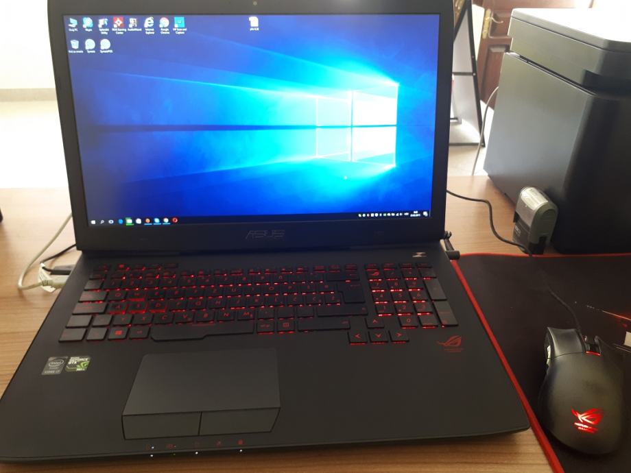 Asus ROG G751JL + miš Asus Rog Gladius