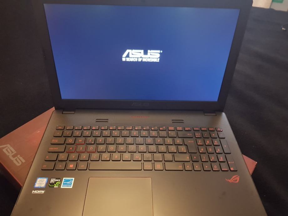 Asus gl552v не включается