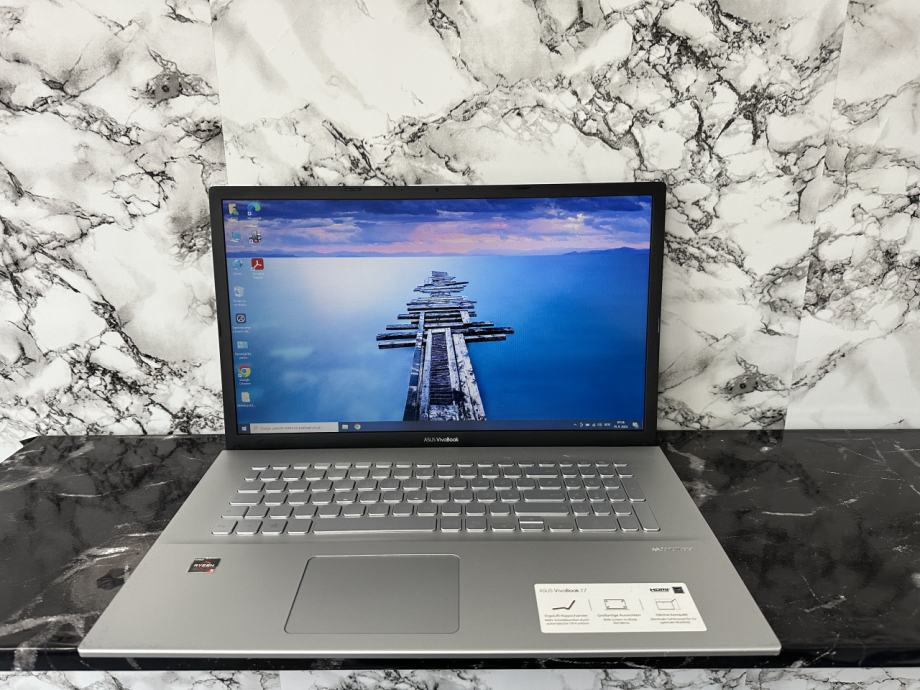 ASUS VIVOBOOK RYZEN 5/ 10GB DDR4 / 256GB SSD /17,3"