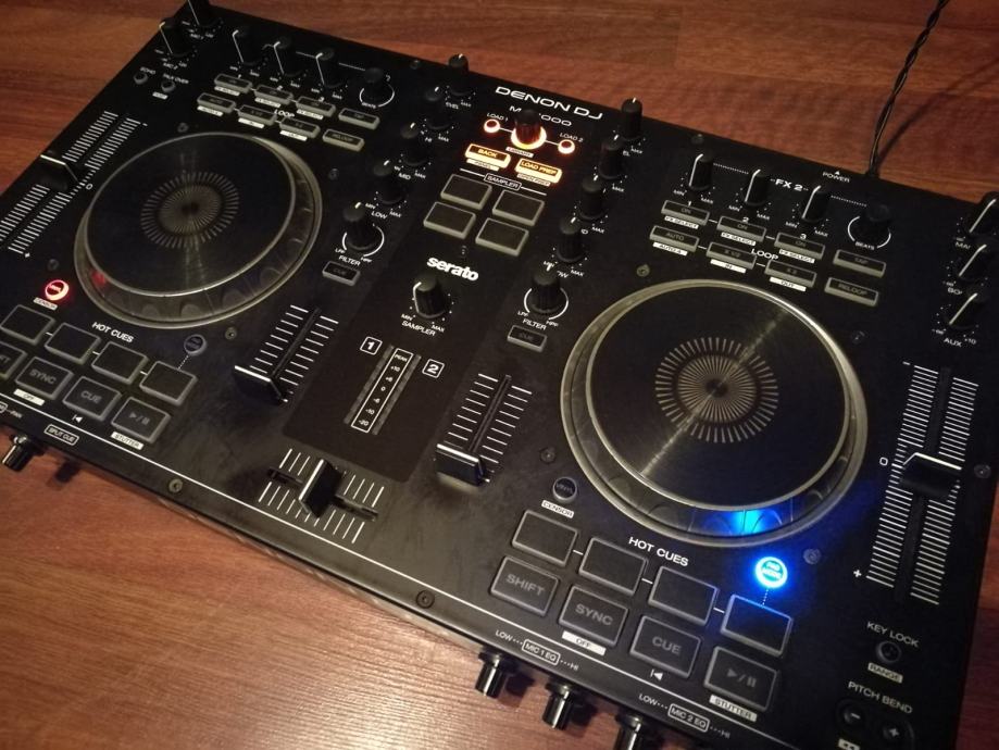 Denon MC4000 DJ Controller