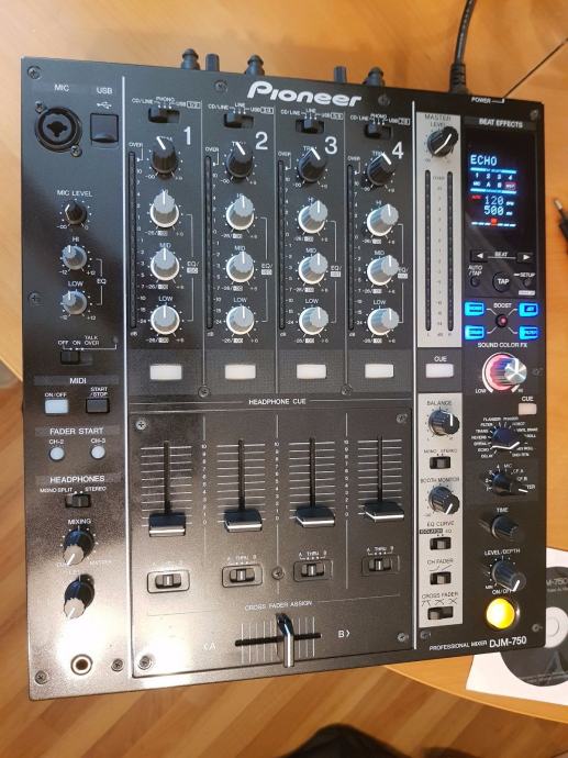 MIXER PIONEER DJM 750-K (CRNI)