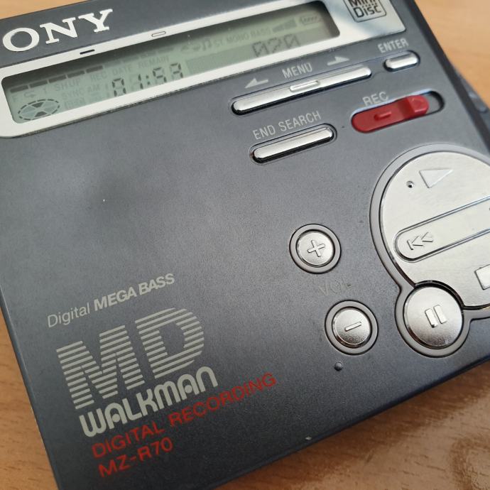 Sony minidisc MZ-R70