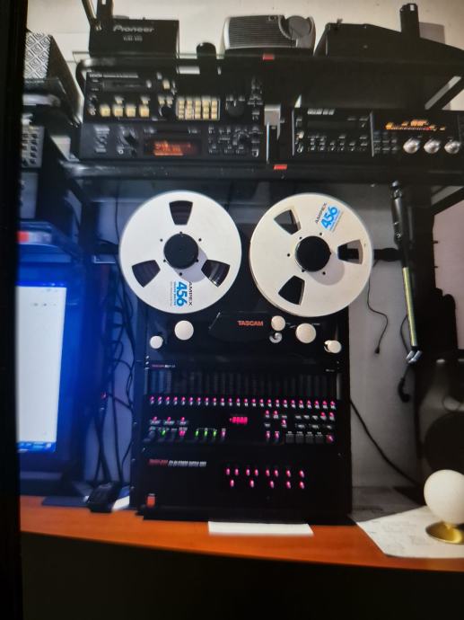 Tascam MSR 24+MTS1000MIDI i PS24napajanje I 13 REEL I 12 TRAKA(1col)