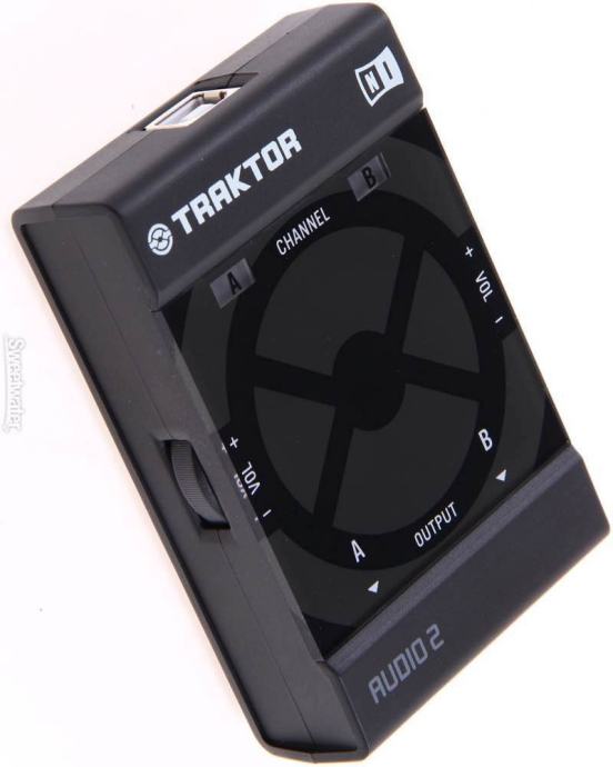 Звуковая карта traktor audio 2