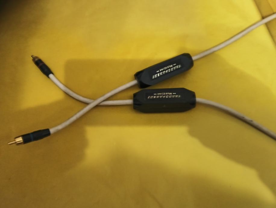 Transparent  MusicLink  interconnects cable, interkonekt kabel