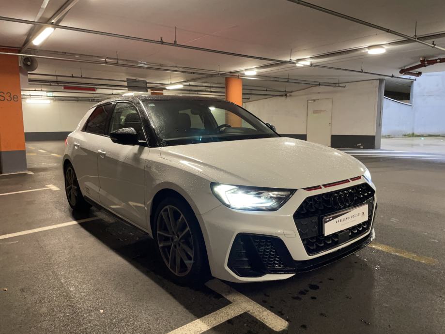 Audi A1 35 TFSI, 1,5 ccm, Automatik, S line, Black optic, Led svijetla