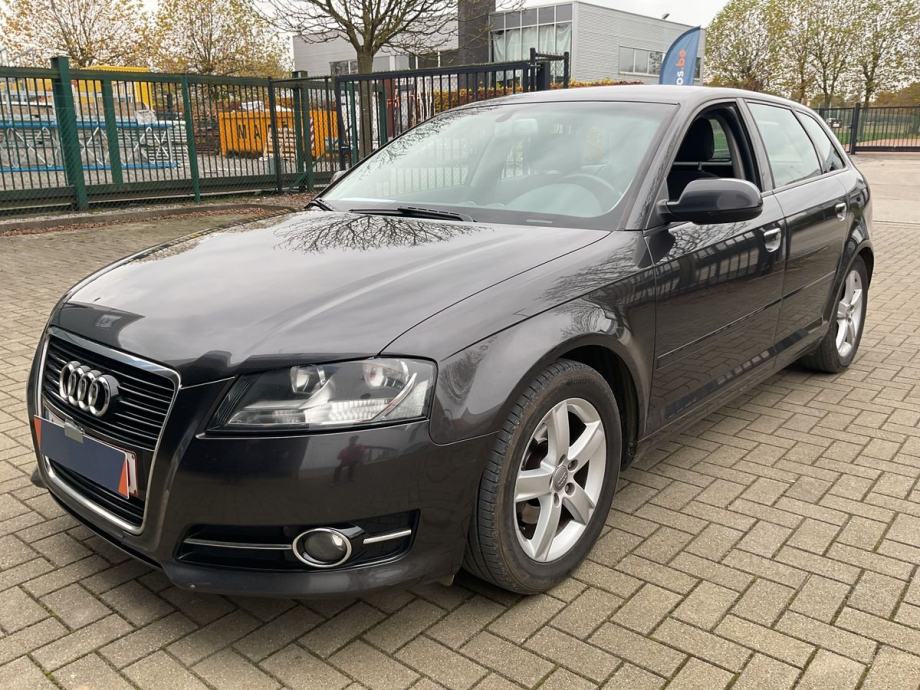 Audi A3 1,6 TDI Attraction, petora vrata - u dolasku