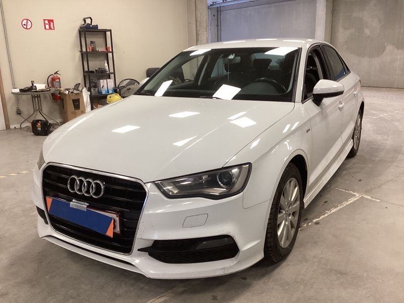 Audi A3 1,6 TDI S-LINE,LIMUZINA,na ime kupca,Jamstvo!!!