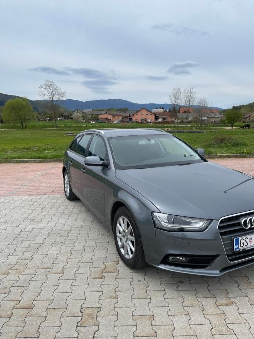 Audi A4 Avant 2,0 TDI automatik