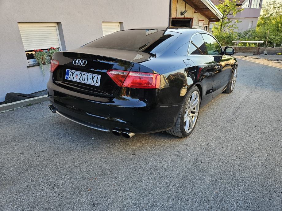 Audi A5 Coupe 2,0 TFSI, 2009 God.