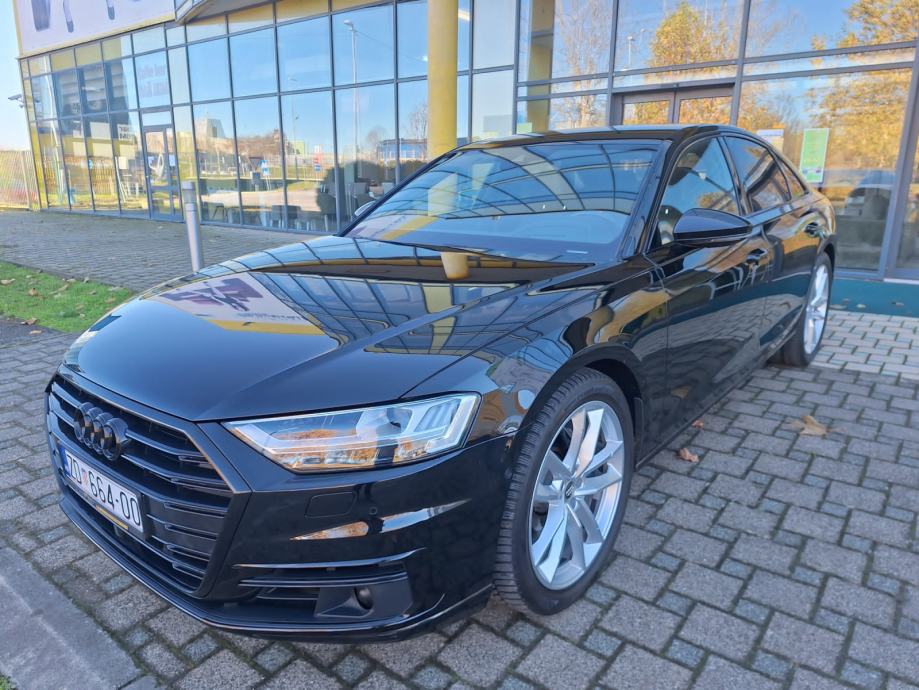 Audi A8 5,0 TDI 210kw quattro Black edition *Reg 10/25*Moguća zamjena*