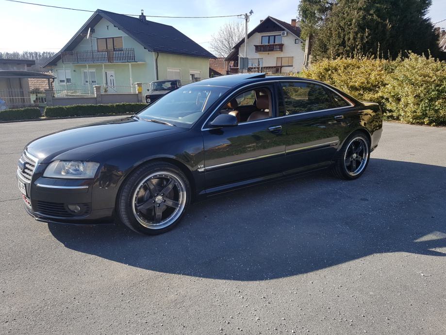 Audi a8 v8