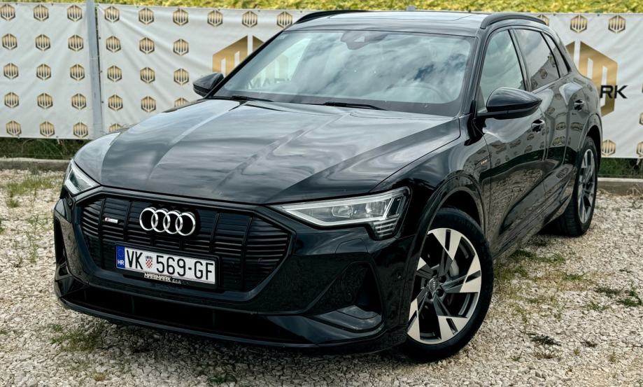 ⭐️⭐️Audi E-tron automatik⭐️⭐️