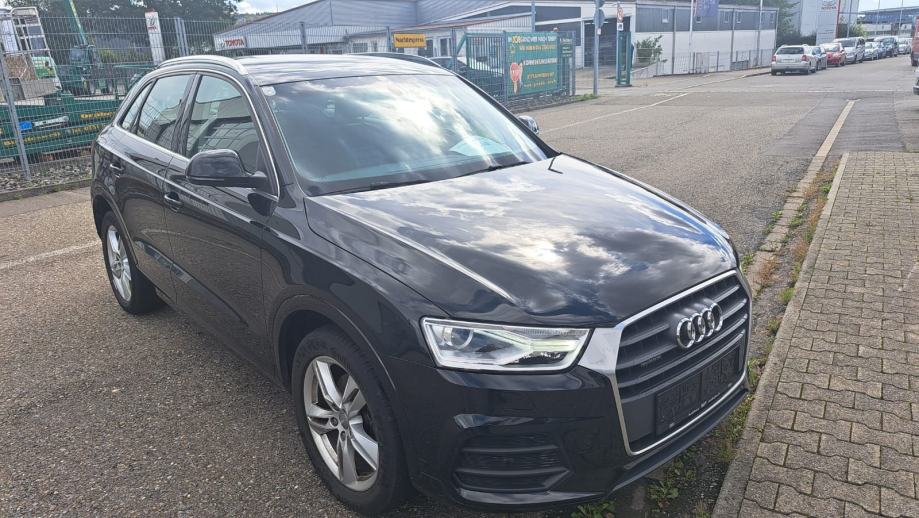 Audi Q3 2,0 TDI Sport QUATTRO,1 VLASNIK,U DOLASKU...