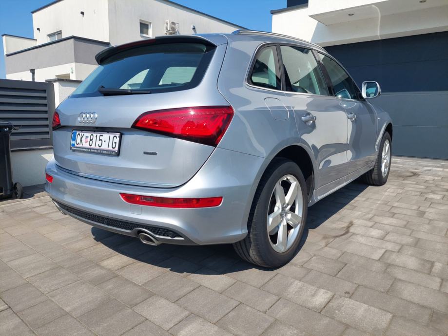 Audi Q5 Q5 3,0 TDI Sport S-tronic ,Odlično stanje u PDV-u