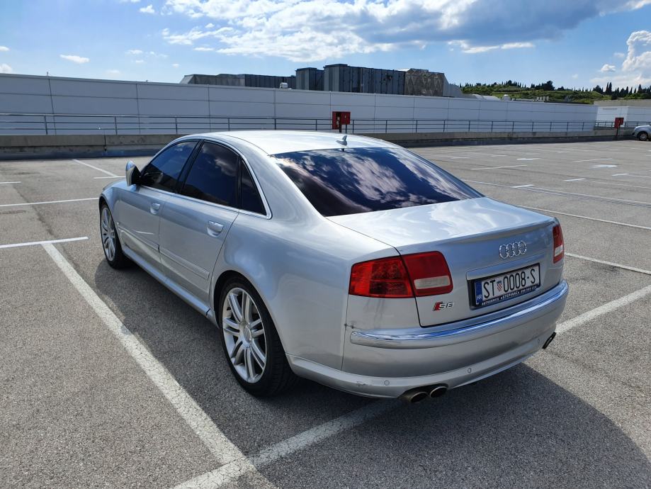 Audi a8 s8 quattro