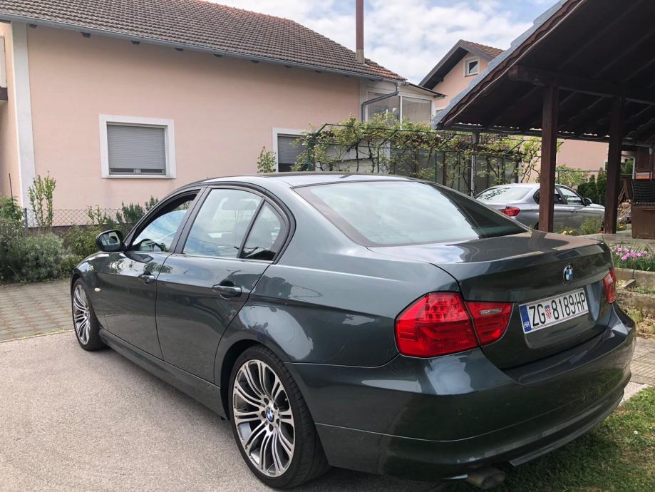 Bmw 3 2010 года