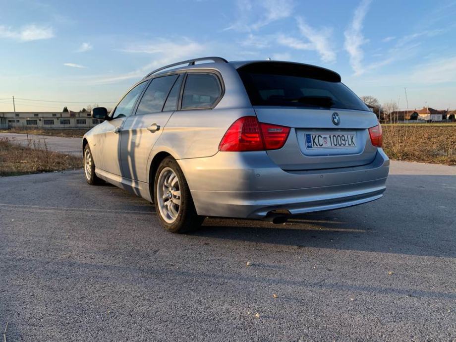 Bmw 318d 2009