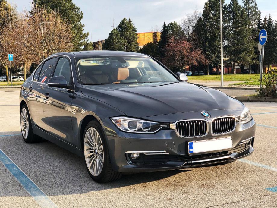 BMW 320d Luxury Line F30 - Xenon - Koža - Navi - Kamera - Park assist