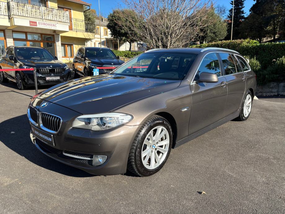 BMW 520d Touring Automatic - Bi-Xenon, Professional Navi, el. sjedala