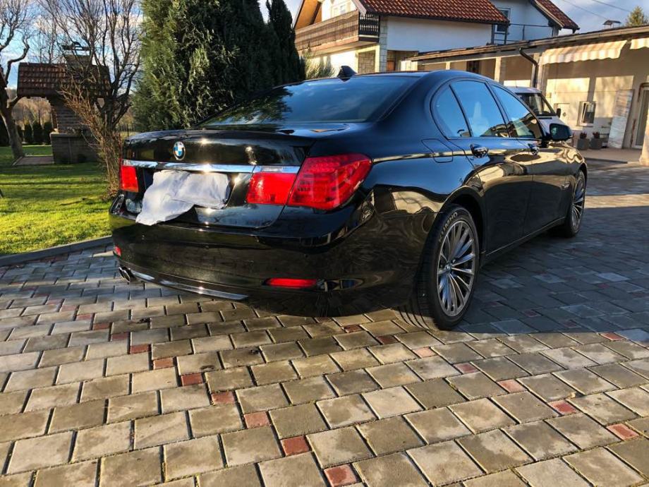 730d bmw 2011