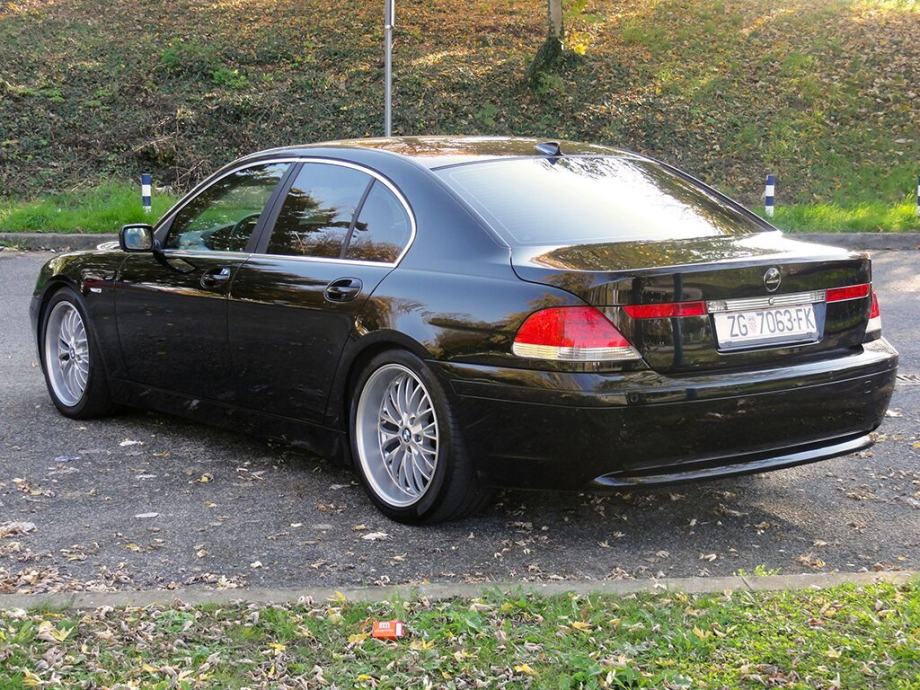 Bmw 735i 2002