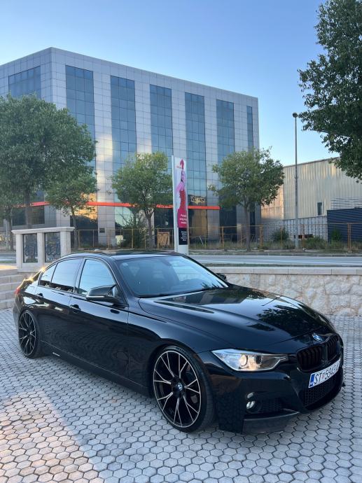 BMW F30