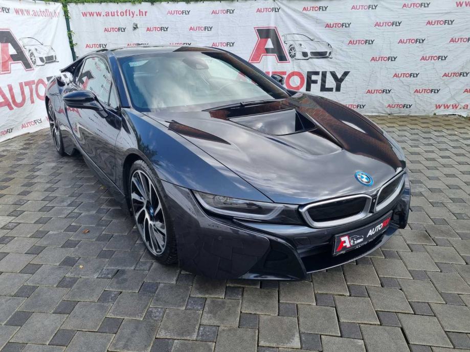 BMW i8, 360 kam, Head UP, Virtual, Harman/Kardon, Navi, Koža, 20"