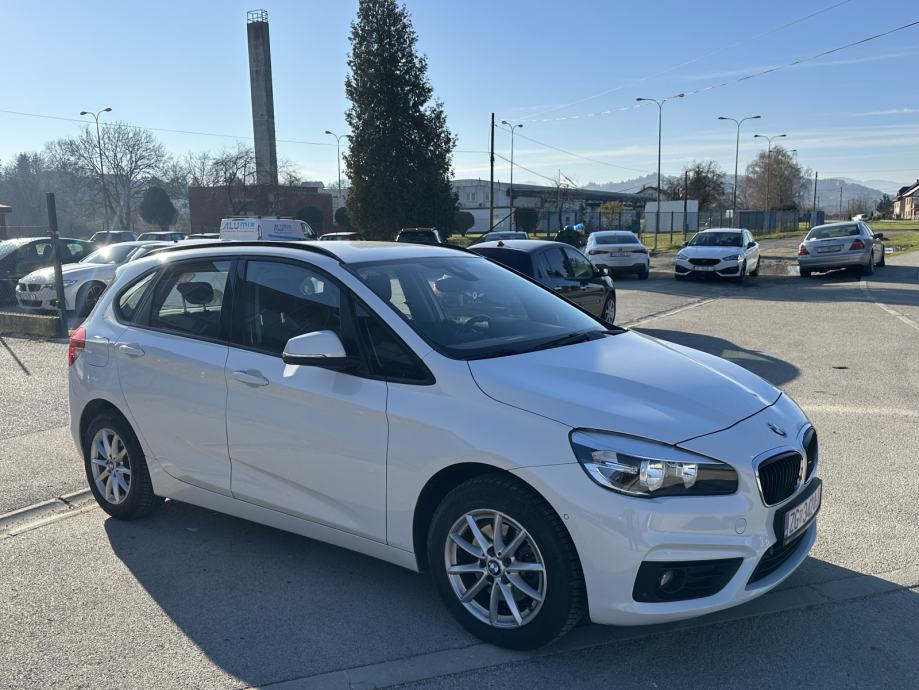 BMW serija 2 Active Tourer 218d - AUTOMATIC