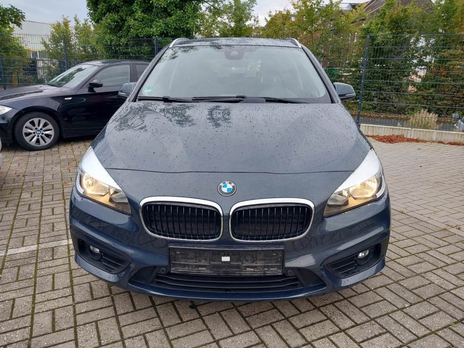 BMW serija 2 Active Tourer 218i