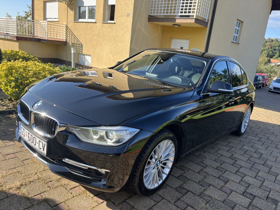 BMW serija 3 318d AUTOMATSKI MJENJAČ**TOP STANJE**