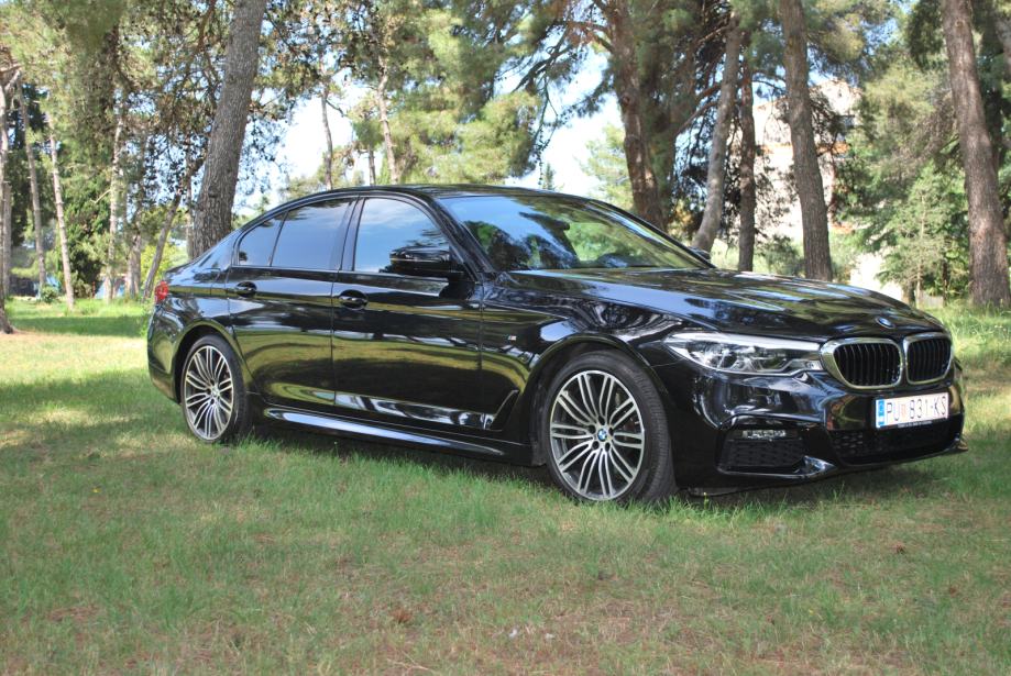 BMW serija 5 520d xdrive M paket