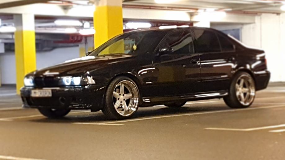 BMW serija 5 520i