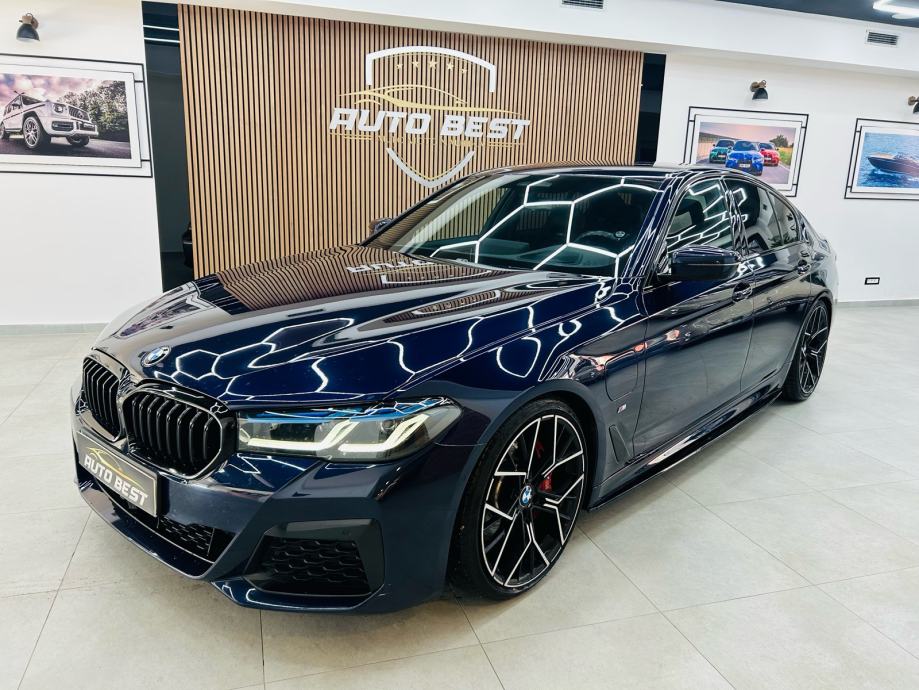 BMW serija 5 530e // M SPORT //