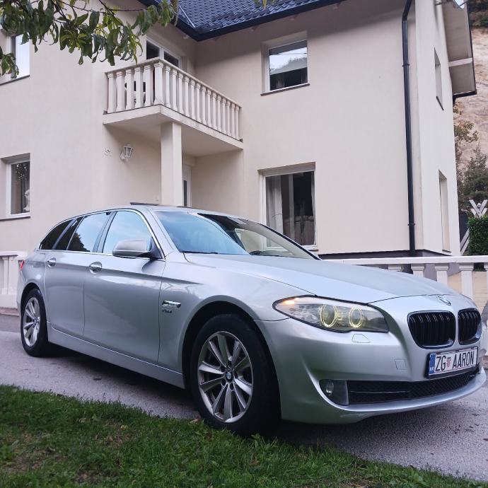 BMW serija 5 Touring 530xd automatik