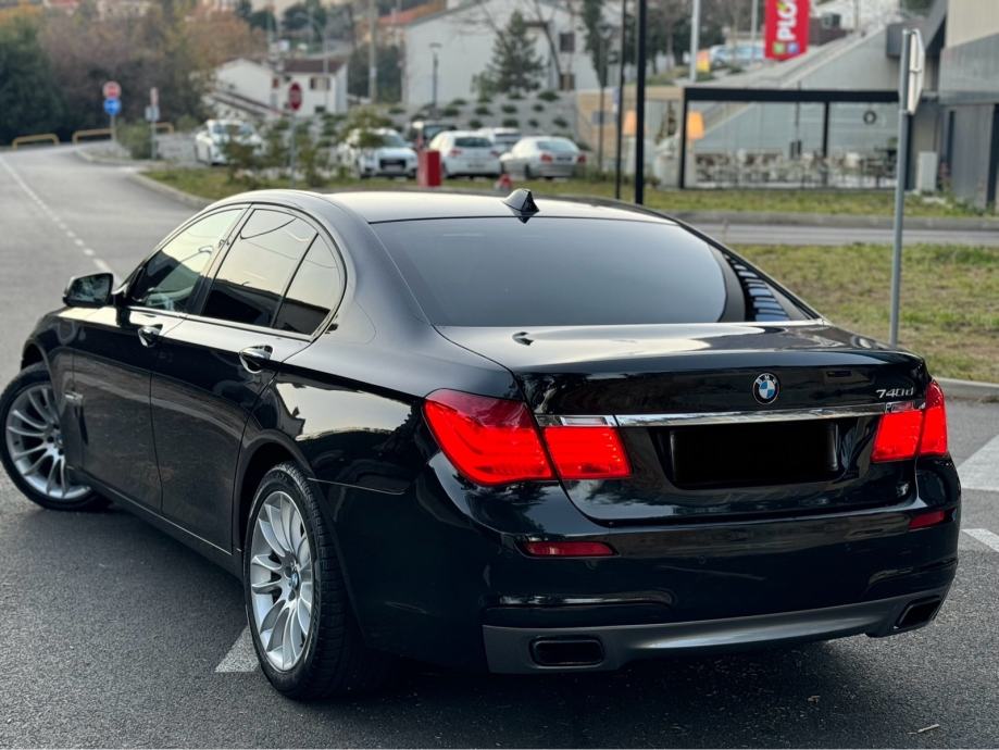 BMW serija 7 740d Xdrive M Paket Novi Motor U Tomicu!!!