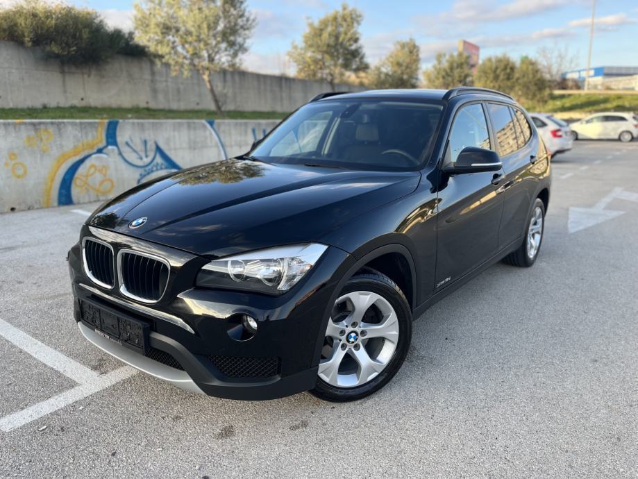 BMW X1 xDrive18d, park senzori, sport sjedala, alu 17”